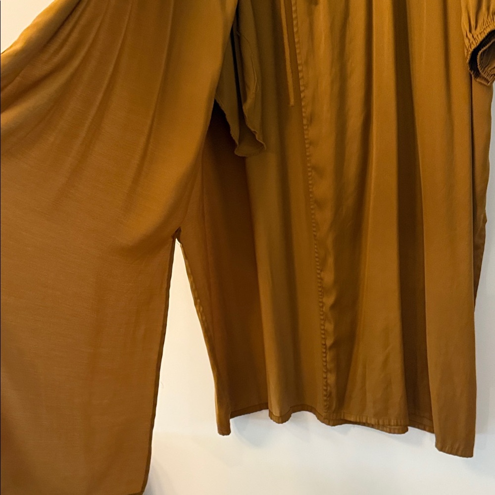 Open Edit Satin Robe - Picture 4 of 5